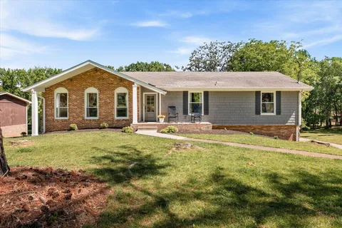 $699,999 | 613 Oakwood Terrace, Mount Juliet, TN 37122