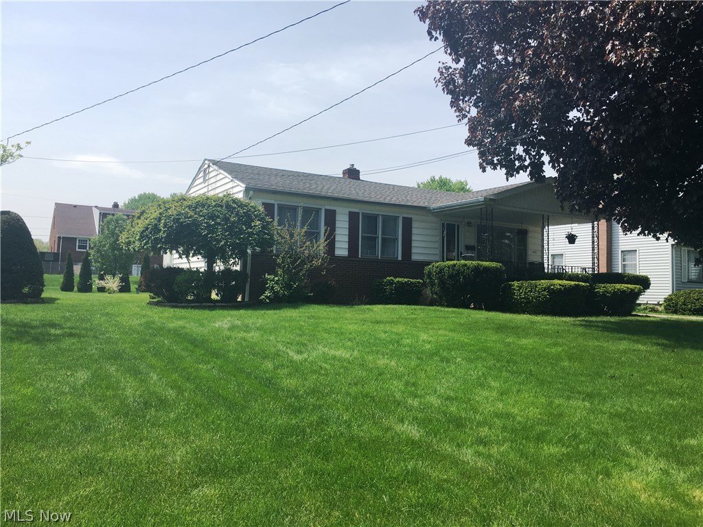452 Como Street Struthers, OH 44471 - Photo 1 of 19 Gallery Image 1