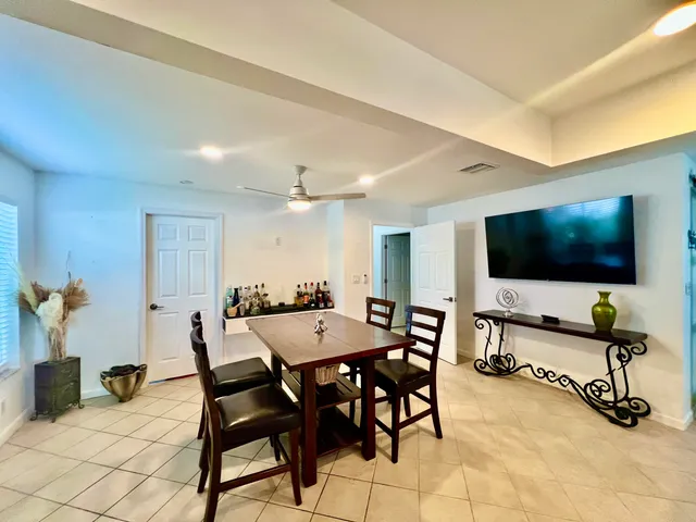 $4,850 | 5570 Southwest 9th Court, Margate, FL 33068