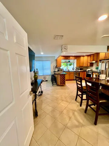 $4,850 | 5570 Southwest 9th Court, Margate, FL 33068