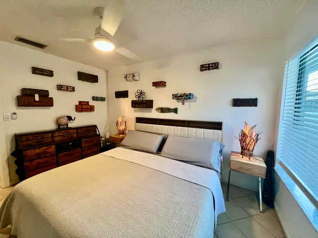 a view of a storage & utility room