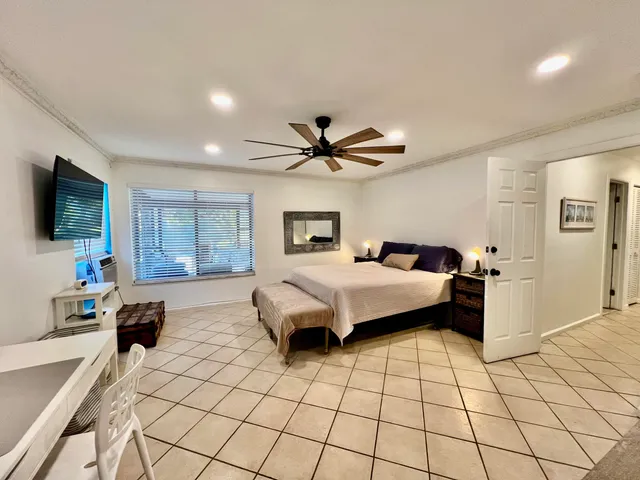 $4,850 | 5570 Southwest 9th Court, Margate, FL 33068