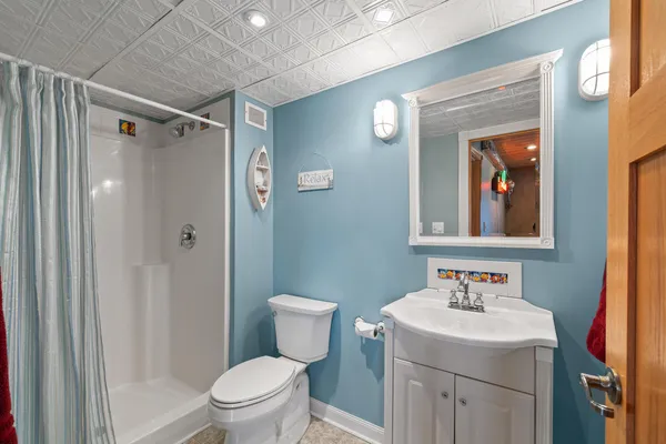 $649,900 | N7491 Bay Drive, La Grange, WI 53121