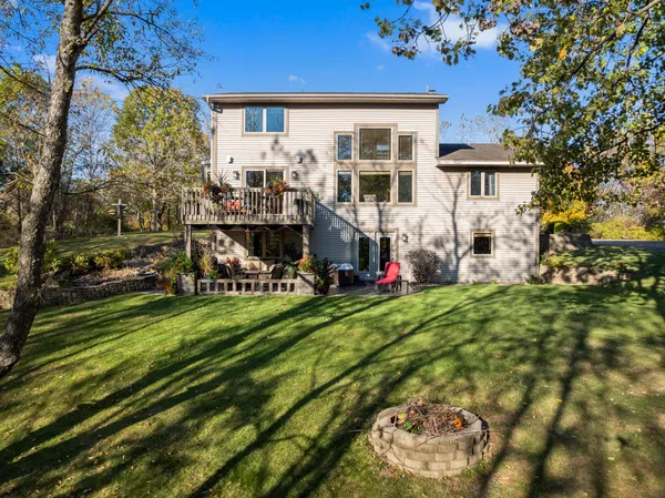 $649,900 | N7491 Bay Drive, La Grange, WI 53121