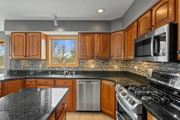 $649,900 | N7491 Bay Drive, La Grange, WI 53121