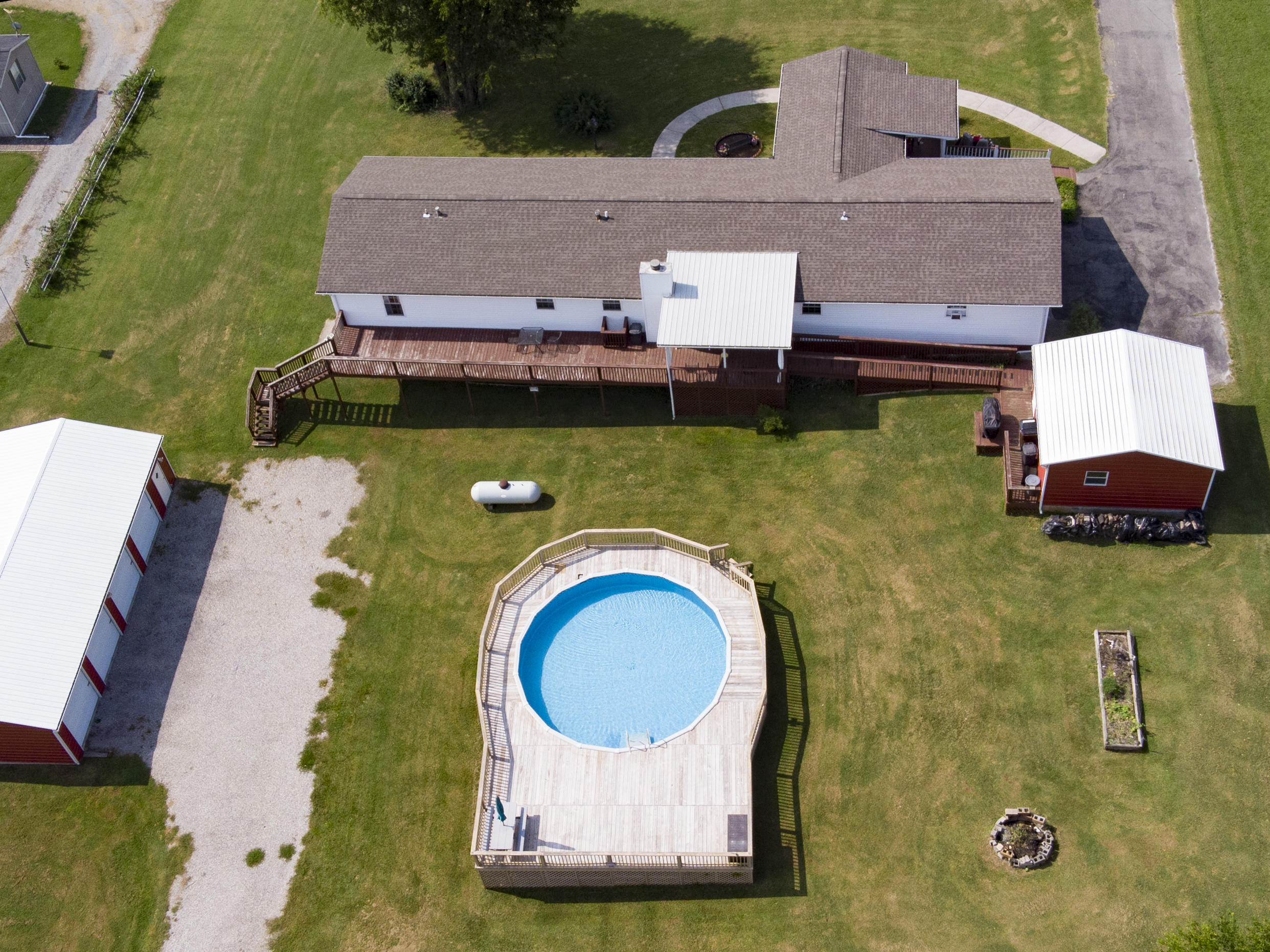 10096 Rutledge Pike Corryton, TN 37721 - Photo 14 of 37 10096 Rutledge Pike 4