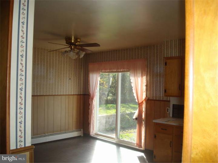 2928 Upper Ridge Road Pennsburg, PA 18073 - Photo 9 of 10