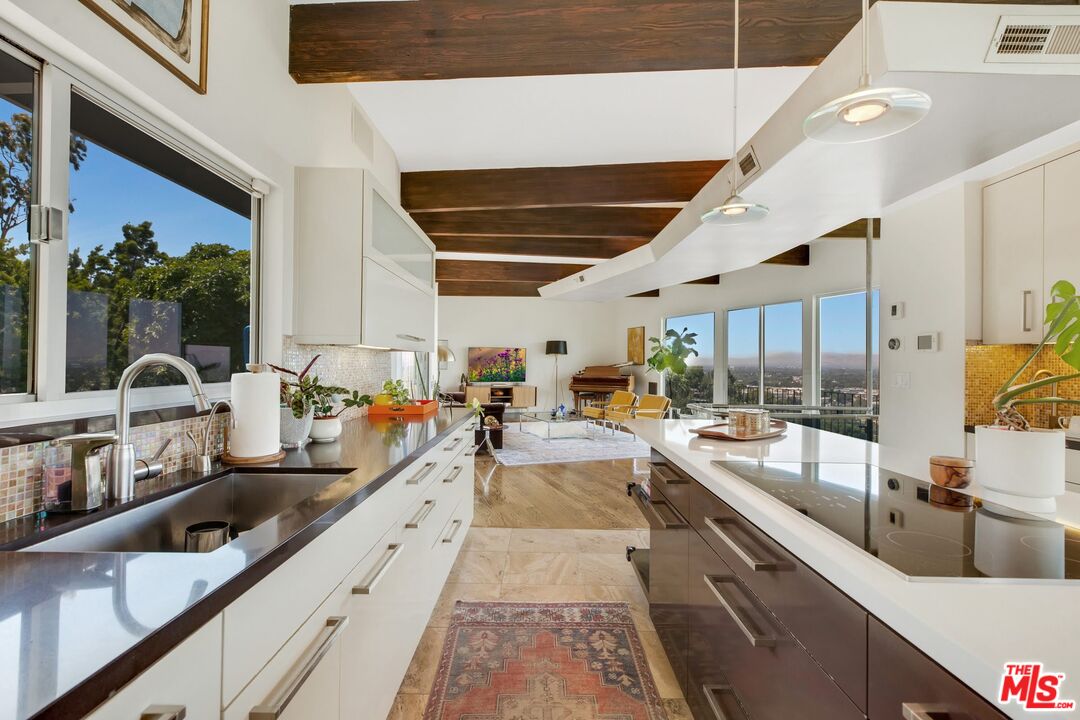 3601 Berry Drive Studio City, CA 91604 - Photo 14 of 70