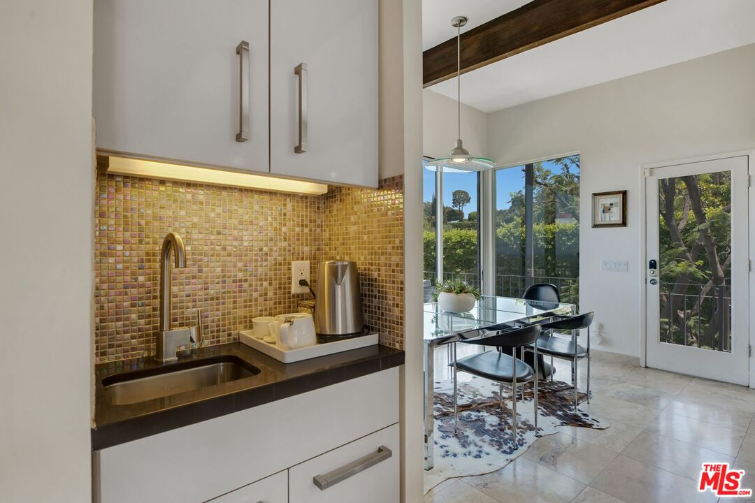 3601 Berry Drive Studio City, CA 91604 - Photo 15 of 70