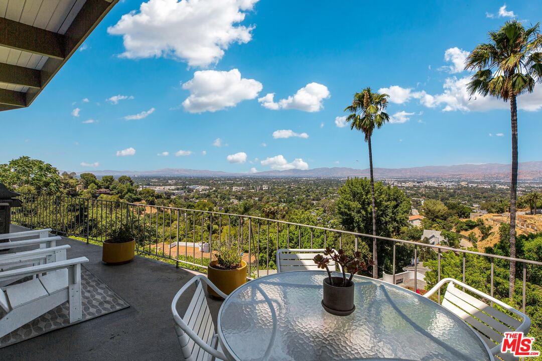 3601 Berry Drive Studio City, CA 91604 - Photo 53 of 70