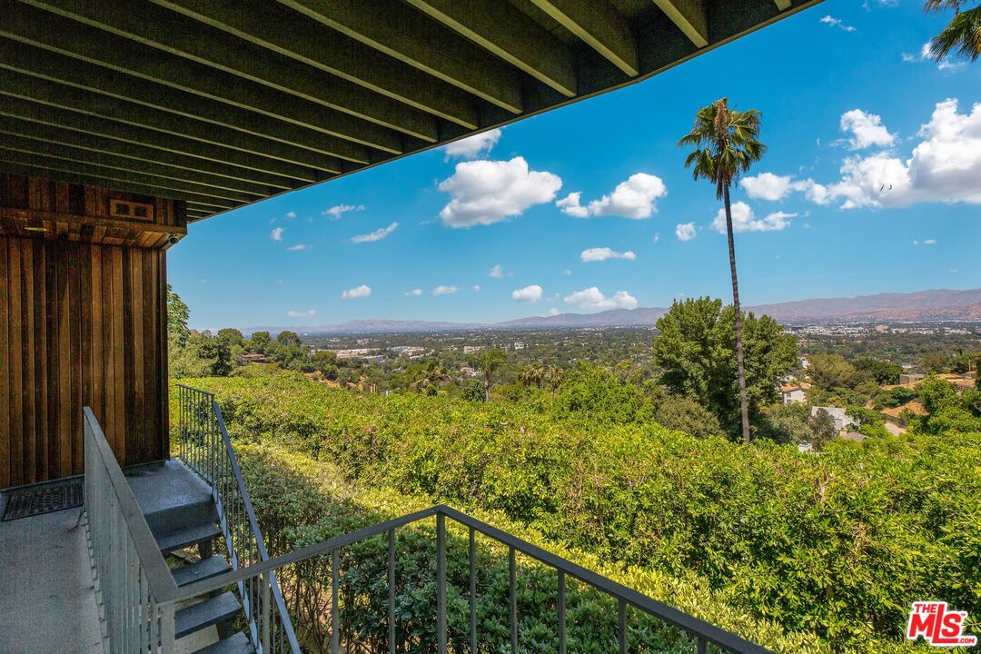 3601 Berry Drive Studio City, CA 91604 - Photo 59 of 70