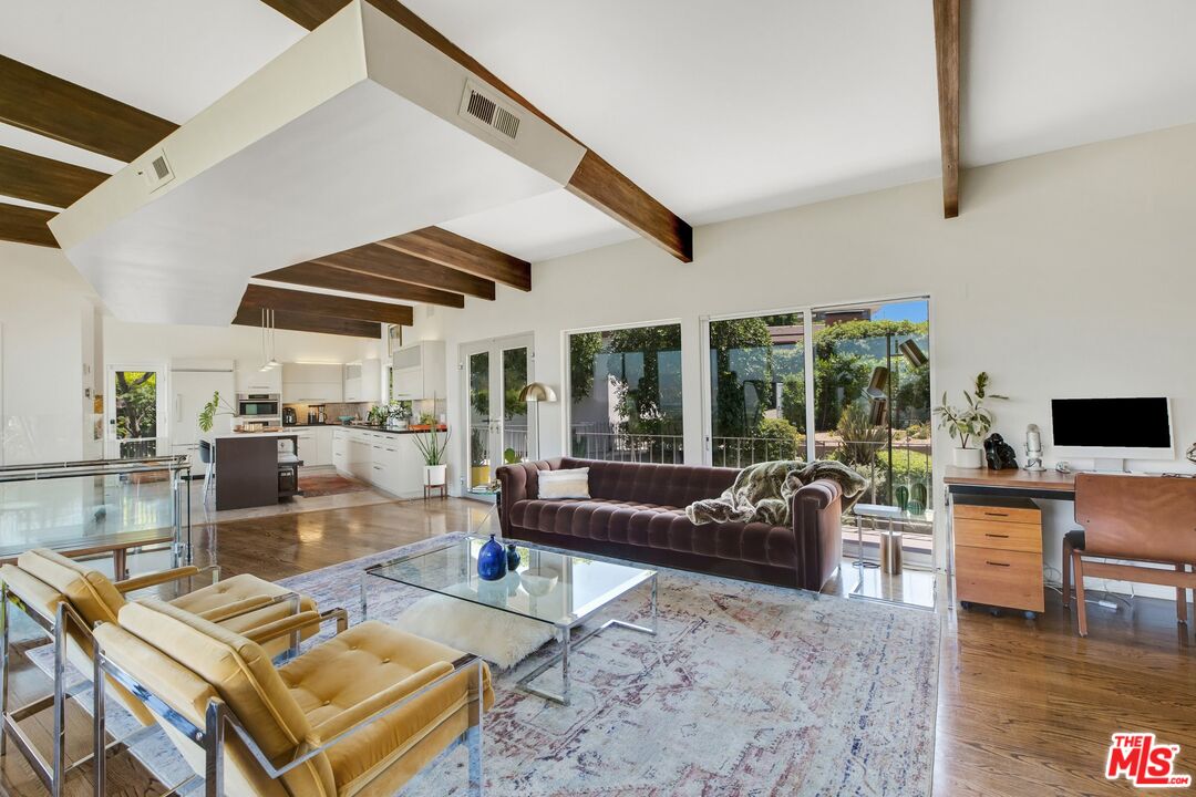 3601 Berry Drive Studio City, CA 91604 - Photo 9 of 70