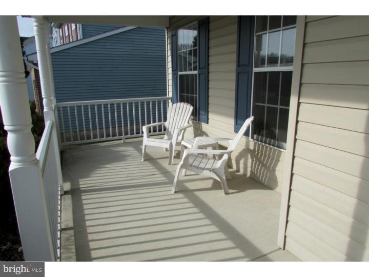 302 Macduff Road Newark, DE 19711 - Photo 2 of 25 Porch