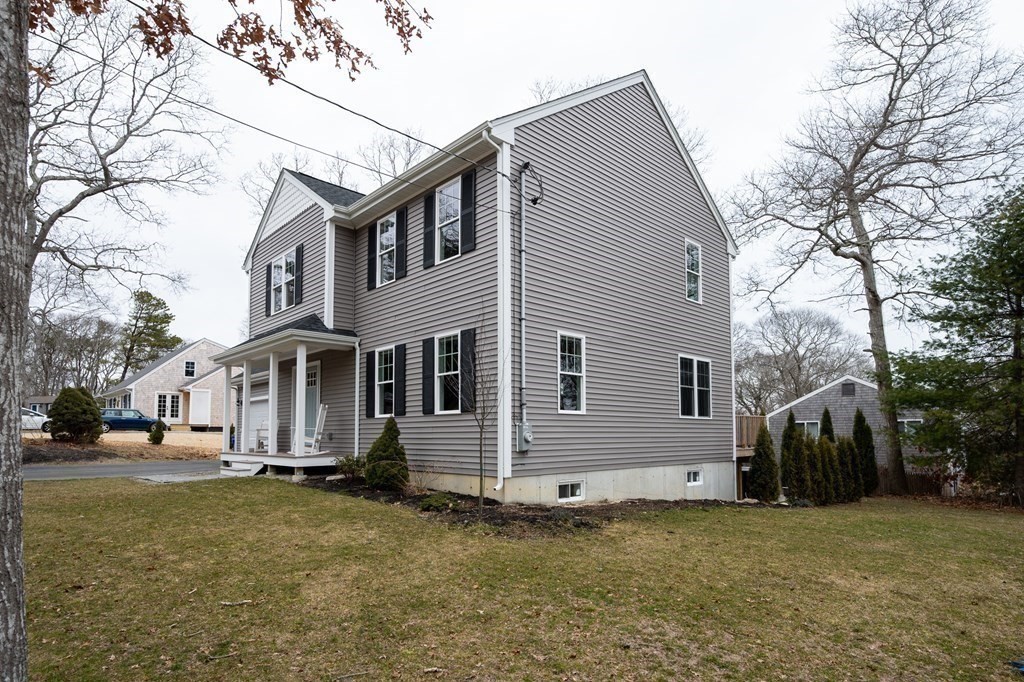 14 Fox Run Road Bourne, MA 02562 - Photo 33 of 36