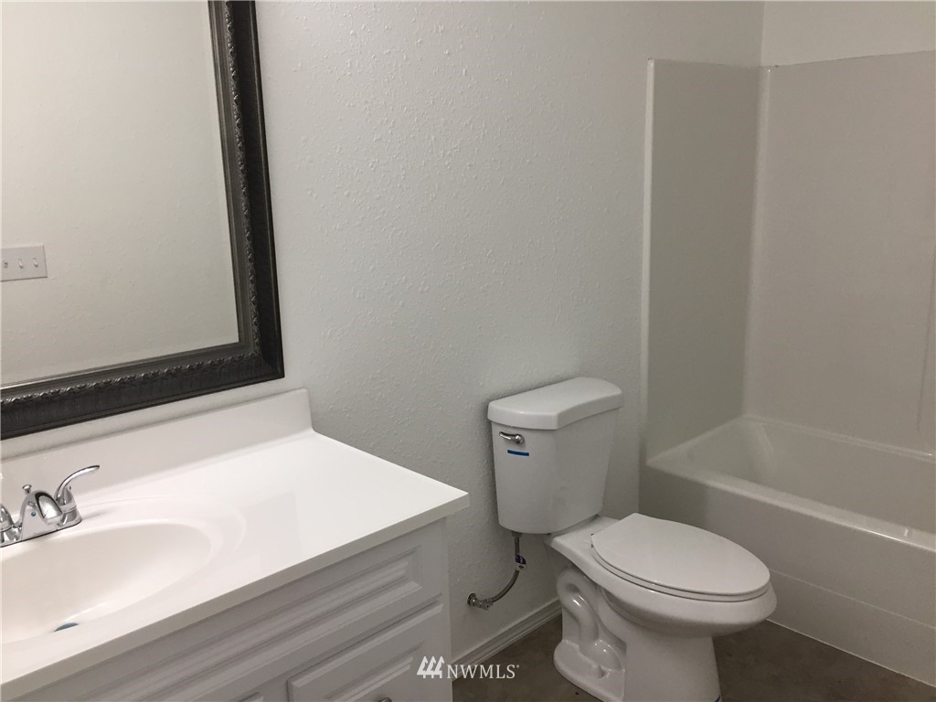 1557 North Summit Road McCleary, WA 98557 - Photo 11 of 14 Gallery Image 11