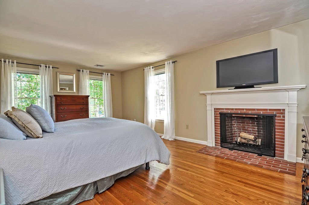 20 Ridge Road Norfolk, MA 02056 - Photo 18 of 30 Gallery Image 18