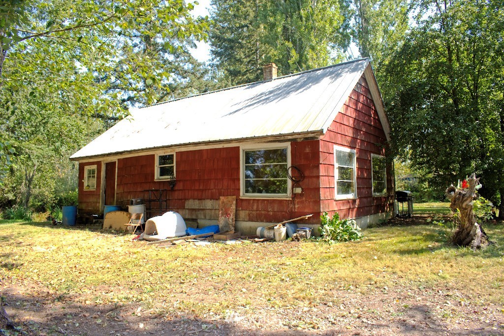 8606 Roger Road Blaine, WA 98230 - Photo 3 of 25 Gallery Image 3
