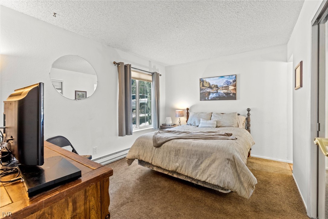 321 Ski Way, Unit 13 Incline Village, NV 89451 - Photo 10 of 26 Primary Ensuite Bedroom