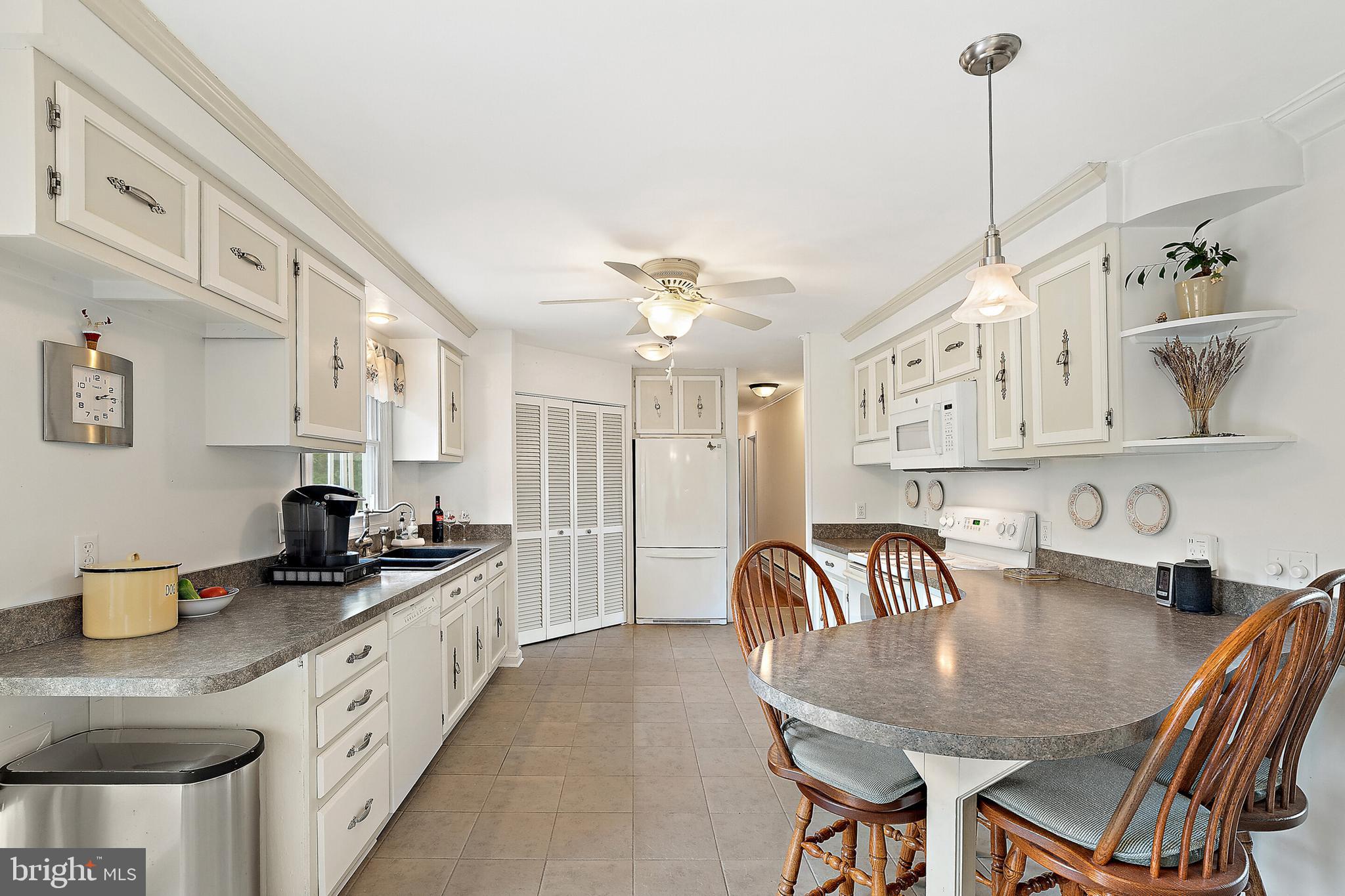 17316 Waterloo Road Amissville, VA 20106 - Photo 8 of 55 Gallery Image 8
