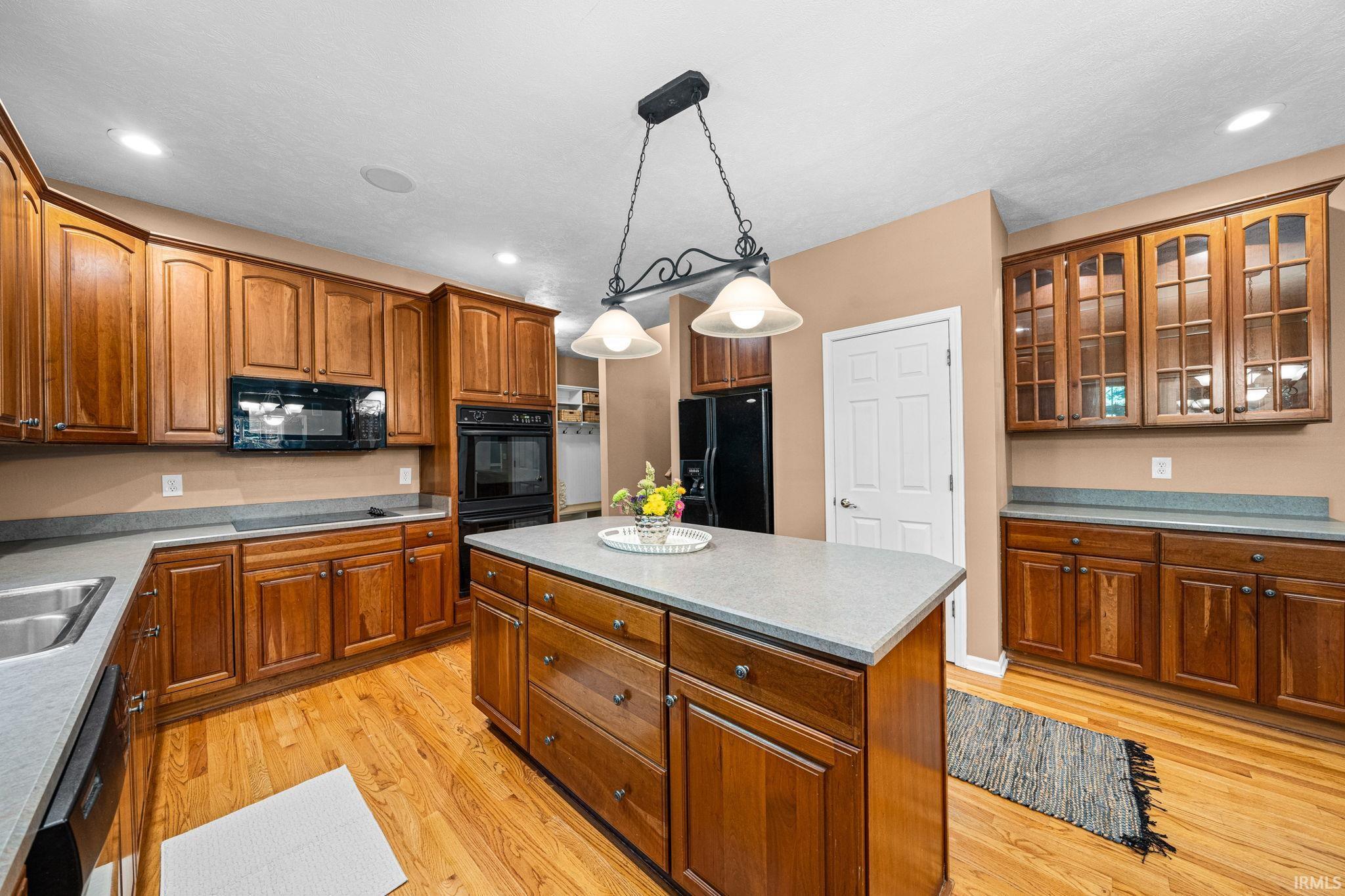 22169 Alpine Ridge Court South Bend, IN 46628 - Photo 9 of 36 Gallery Image 9