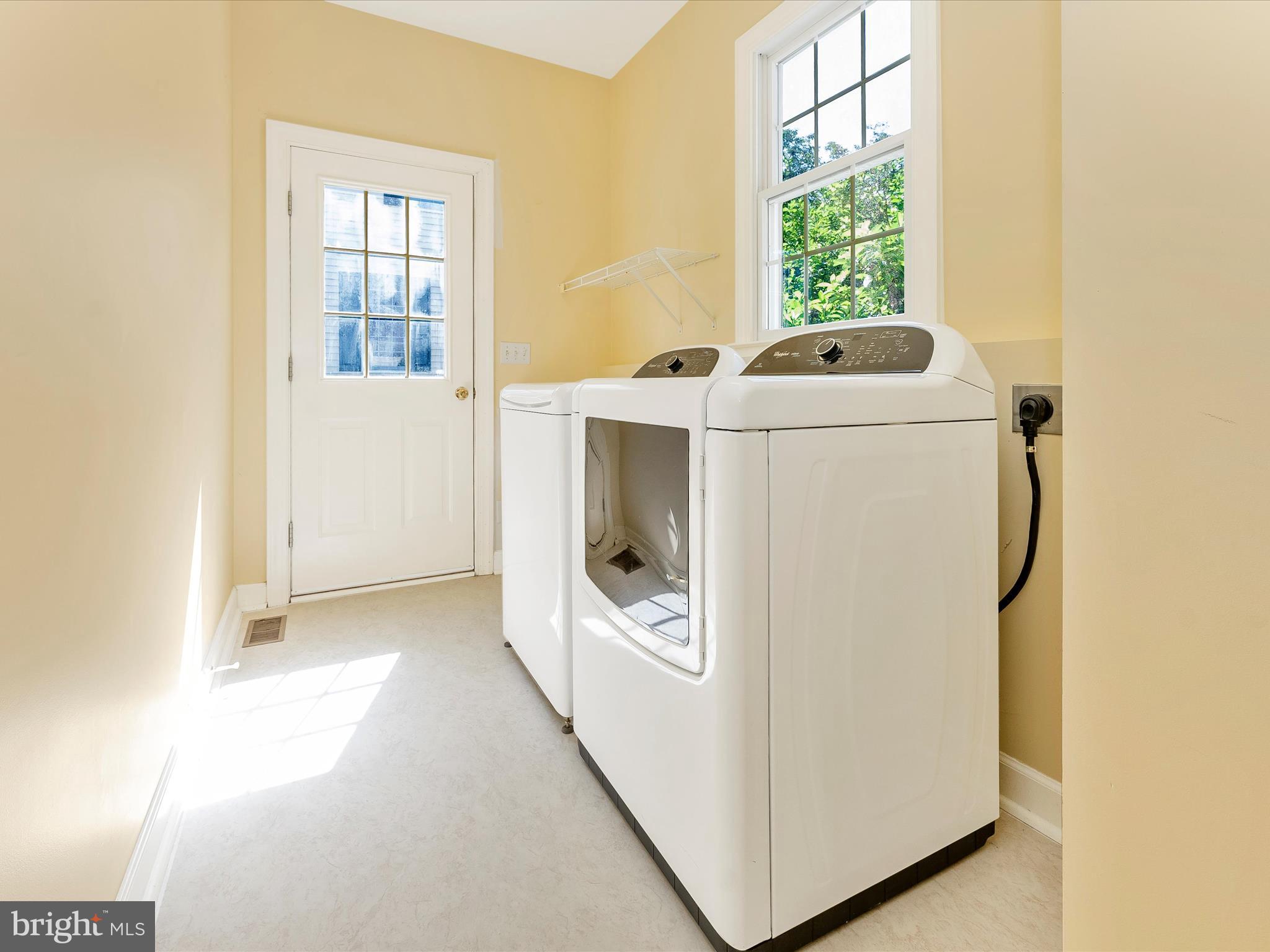 207 Rod Circle Middletown, MD 21769 - Photo 22 of 62 Laundry Room