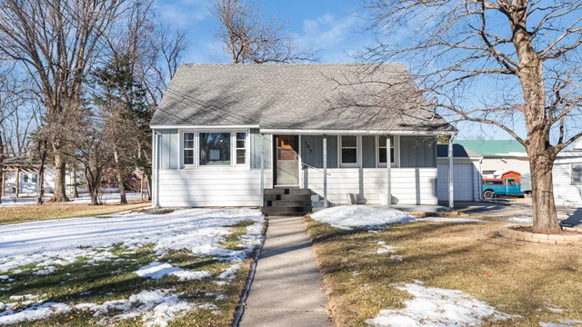 $150,000 | 103 Schaaf Street, Murdock, MN 56271