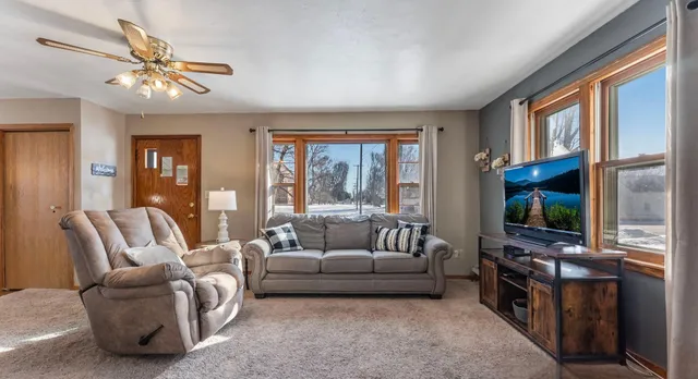 $150,000 | 103 Schaaf Street, Murdock, MN 56271