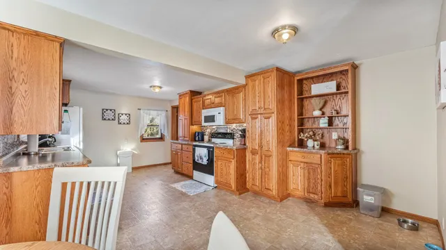 $150,000 | 103 Schaaf Street, Murdock, MN 56271