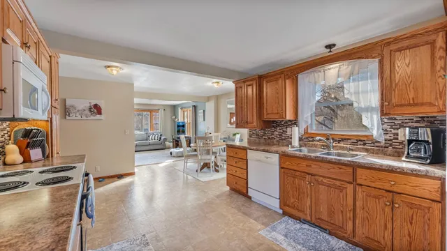 $150,000 | 103 Schaaf Street, Murdock, MN 56271