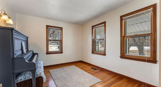 $150,000 | 103 Schaaf Street, Murdock, MN 56271