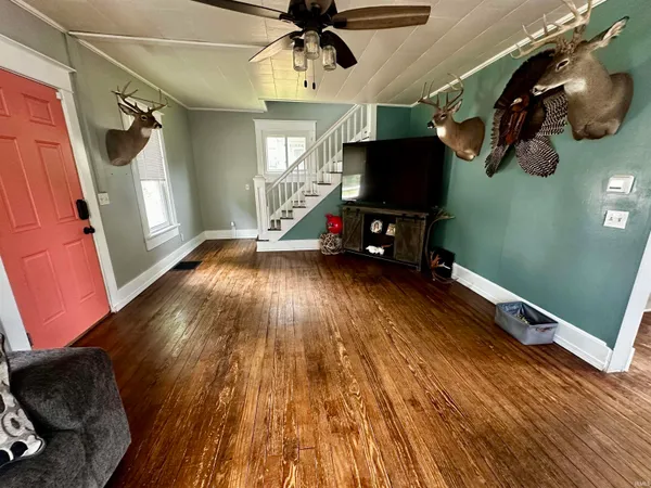 $167,400 | 105 East Washington Street, Attica, IN 47918