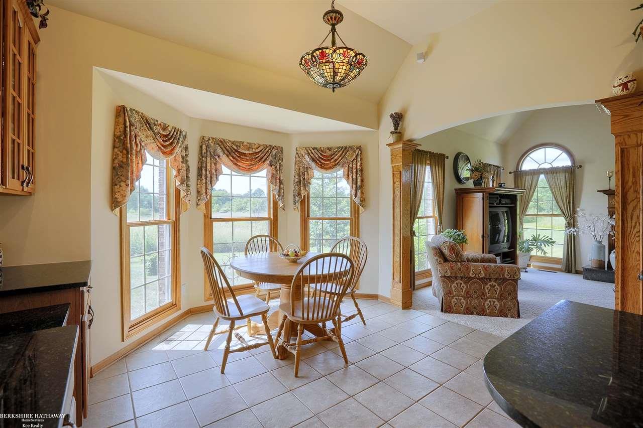 414 Pine Ridge Road St. Clair, MI 48079 - Photo 7 of 24 Breakfast Nook