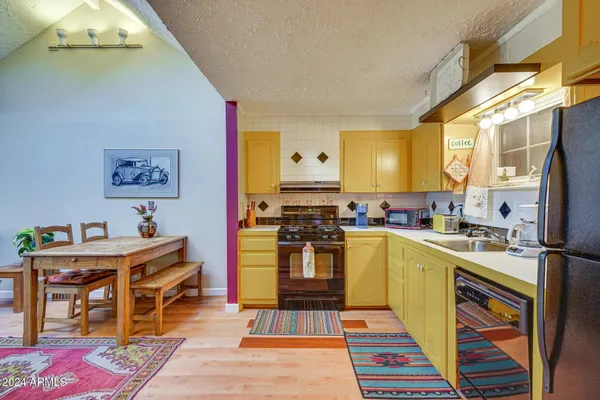 $399,000 | 506 Tombstone Canyon, Bisbee, AZ 85603