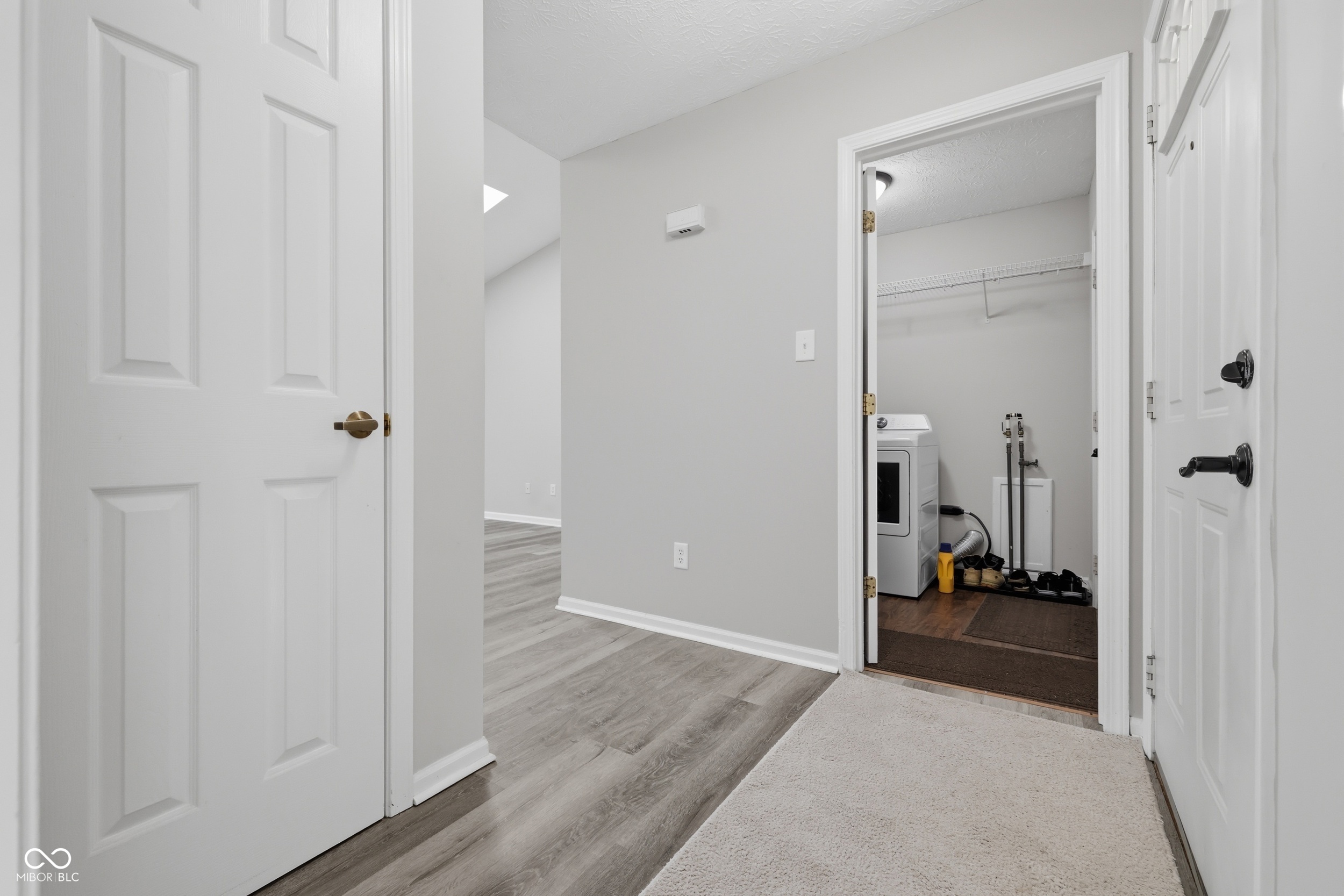 3140 Shellbark Drive Indianapolis, IN 46235 - Photo 6 of 35