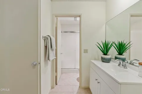 $575,000 | 360 South Euclid Avenue, Unit 116, Pasadena, CA 91101