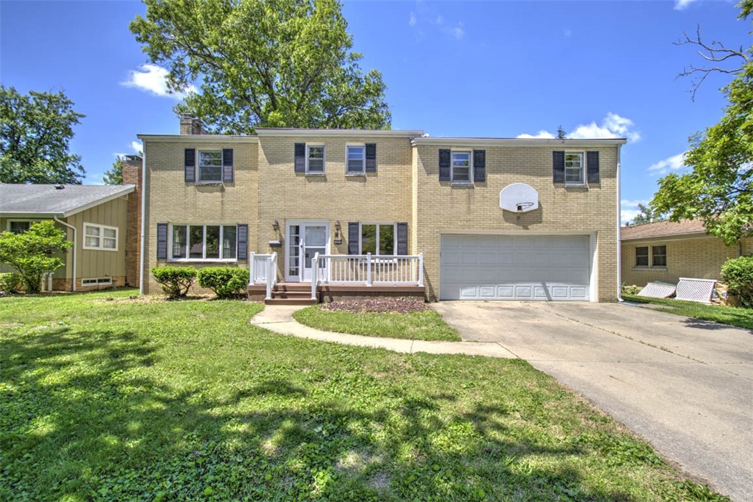 157 South Redwood Lane Decatur, IL 62522 - Photo 1 of 33