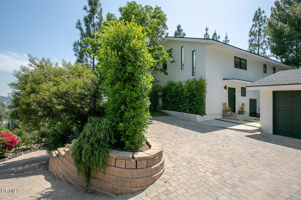 2149 Estes Road Front