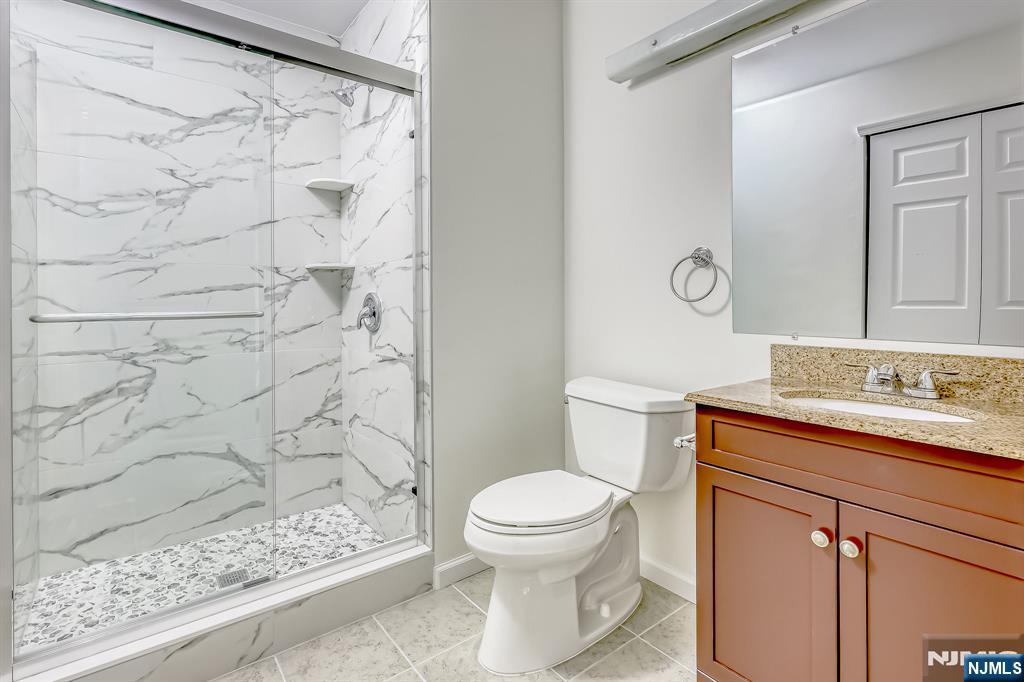 959 Juniper Way Mahwah, NJ 07430 - Photo 13 of 19
