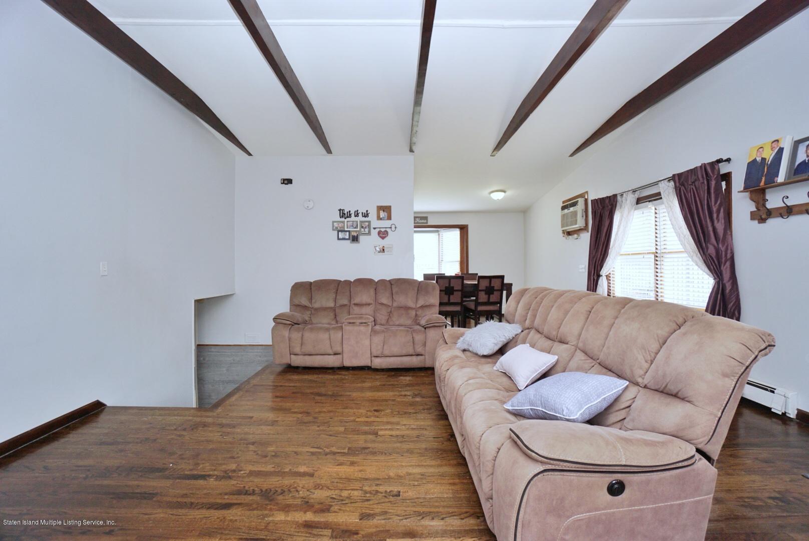 22 Van Riper Street Staten Island, NY 10302 - Photo 10 of 52 Photo Oct 11, 1 01 35 PM