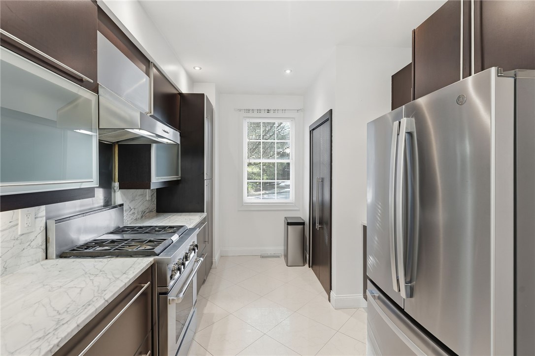 315 Old River Road, Unit 20 Lincoln, RI 02838 - Photo 3 of 42