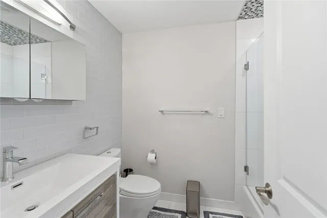 $599,900 | 315 Old River Road, Unit 20, Lincoln, RI 02838