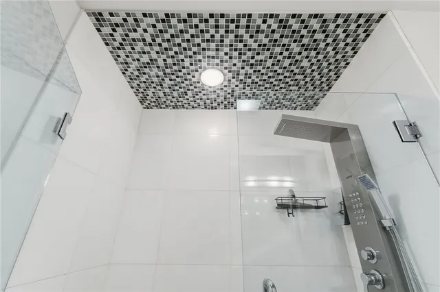 $599,900 | 315 Old River Road, Unit 20, Lincoln, RI 02838