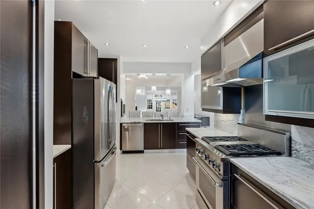 $599,900 | 315 Old River Road, Unit 20, Lincoln, RI 02838