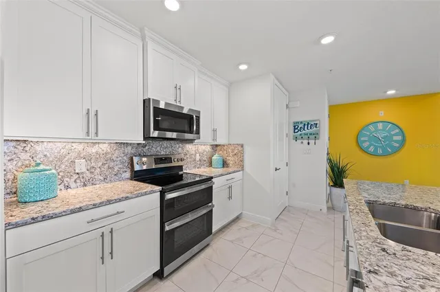 $697,000 | 387 Aruba Circle, Unit 301, Bradenton, FL 34209