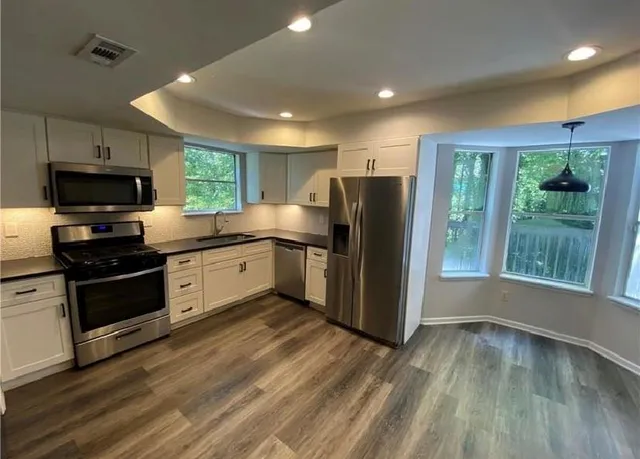 $1,995 | 2675 Wildflower Lane Southwest, Snellville, GA 30039