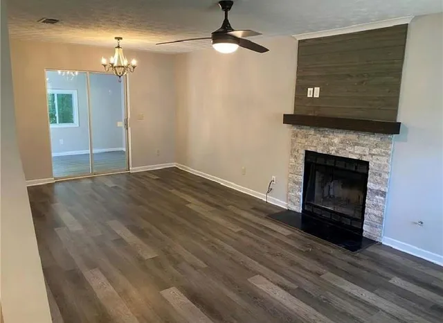 $1,995 | 2675 Wildflower Lane Southwest, Snellville, GA 30039