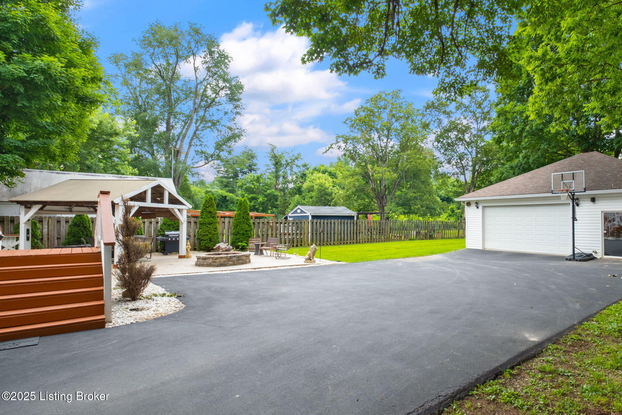 7210 River Road Prospect, KY 40059 - Photo 10 of 56 7210 River Rd-17