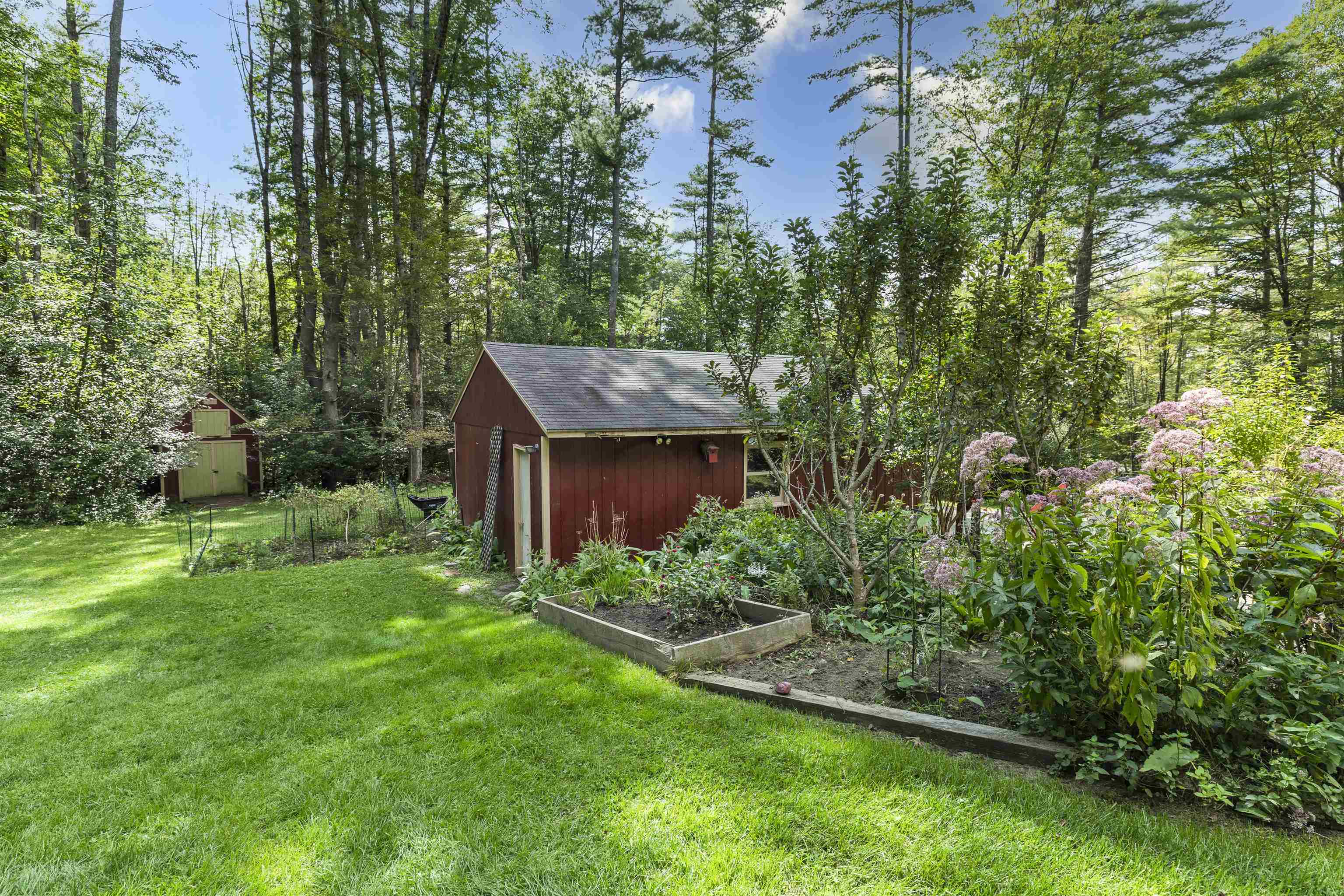 25 Moss Road Lebanon, NH 03766 - Photo 20 of 31 Gallery Image 20