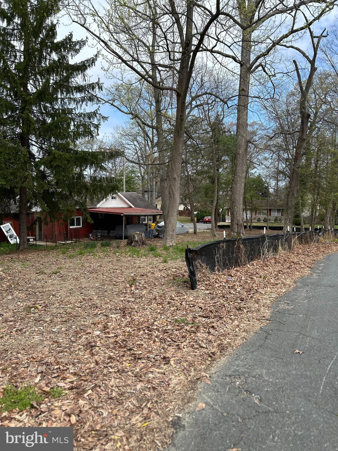 Beech Trail Crownsville, MD 21032 - Photo 3 of 3 a backyard of a house with lots of green space
