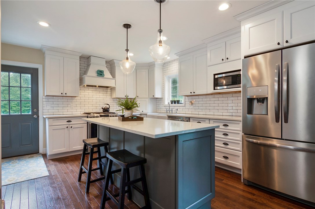 131 Kuehn Road Hopkinton, RI 02804 - Photo 17 of 31